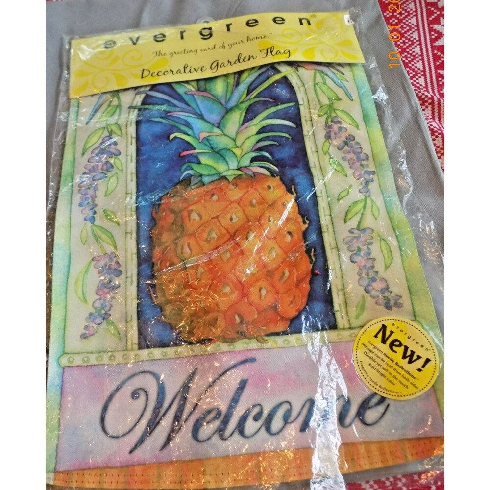 New Evergreen welcome pineapple small garden flag